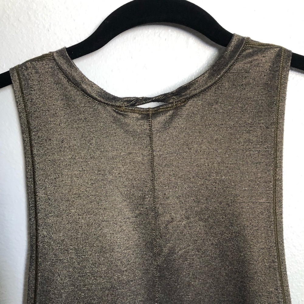 🌸 SOLD 🌸 Lululemon Shimmer Gold Tank Top - Picture 7 of 9